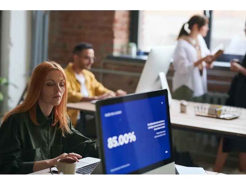 Créer son site internet pour start-up avec livinweb…